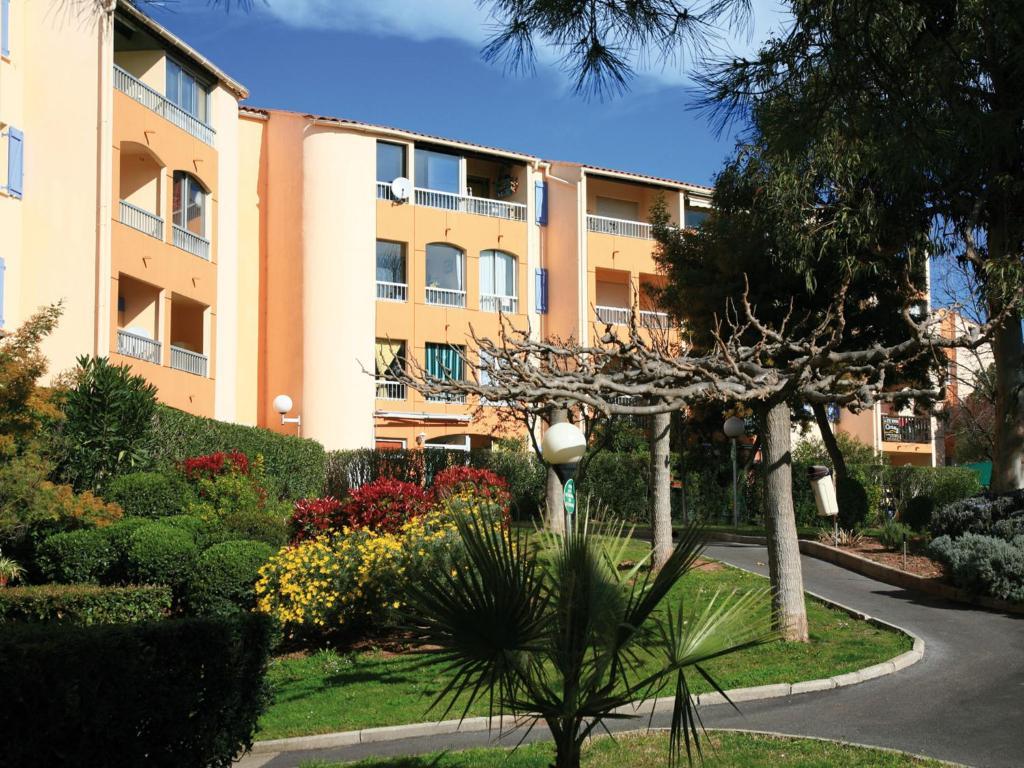 Lagrange Classic Le Lagon Bleu * Fréjus